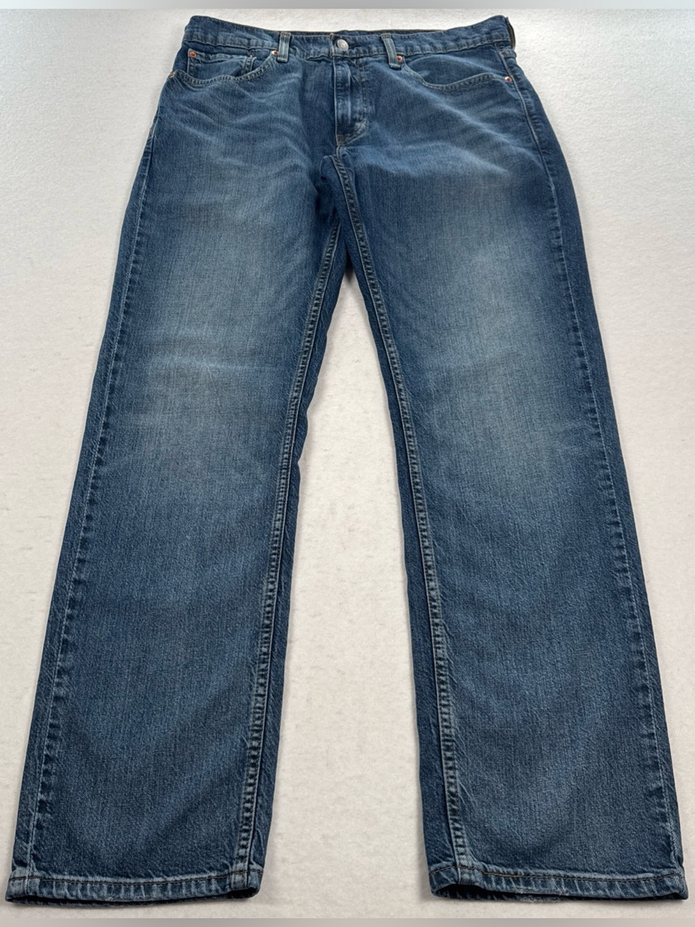 VTG Levi's 559 Jeans Fits Men 33x31 Blue Medium Wash Straight‎ Leg Relaxed Fit